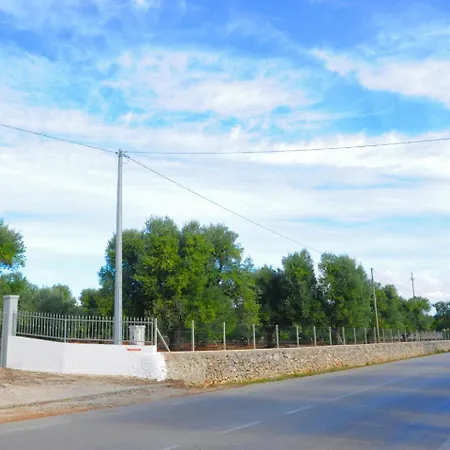 度假居 Il Trullo Di Pina A 2 Minuti Da Spiaggia Sabbiosa Serranova