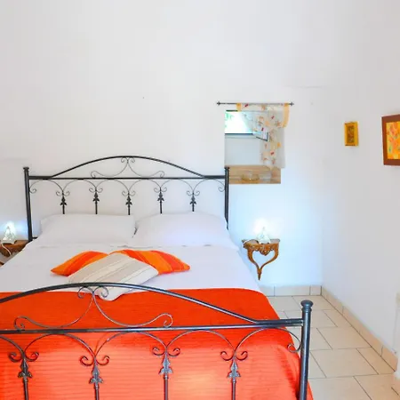 Il Trullo Di Pina A 2 Minuti Da Spiaggia Sabbiosa 度假居 *