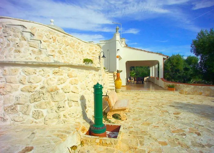 Il Trullo Di Pina A 2 Minuti Da Sabbiosa