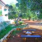 Il Trullo Di Pina A 2 Minuti Da Sabbiosa Semesterbostad *