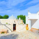 Semesterbostad Il Trullo Di Pina A 2 Minuti Da Sabbiosa