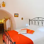 Il Trullo Di Pina A 2 Minuti Da Sabbiosa Serranova