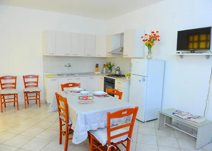 Il Trullo Di Pina A 2 Minuti Da Sabbiosa Holiday home Serranova